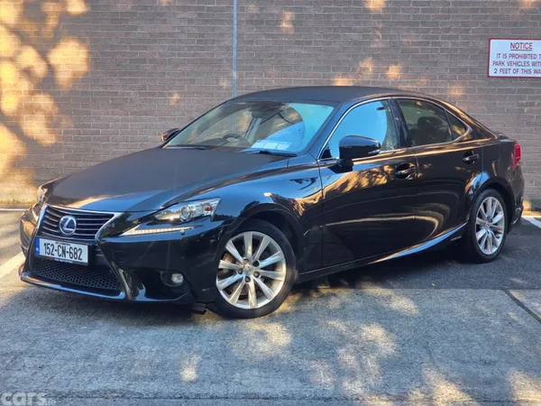 Lexus IS Saloon, Petrol Hybrid, 2015, Black