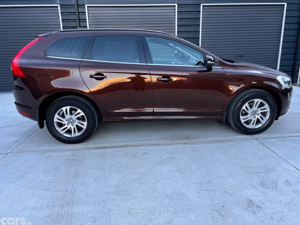 Volvo XC60 SUV, Diesel, 2017, Brown