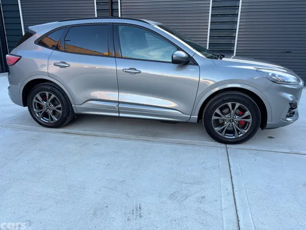 Ford Kuga SUV, Petrol Plug-in Hybrid, 2024, Grey