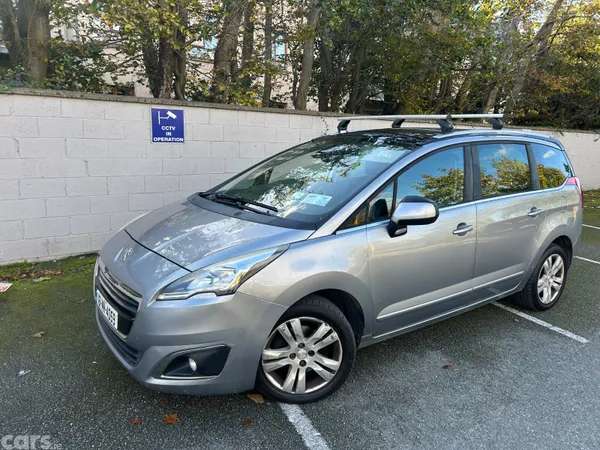 Peugeot 5008 MPV, Diesel, 2016, Grey