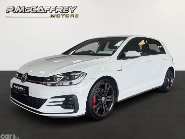 Volkswagen Golf Hatchback, Petrol, 2018, White