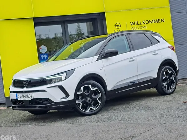 Opel Grandland SUV, Petrol, 2024, White