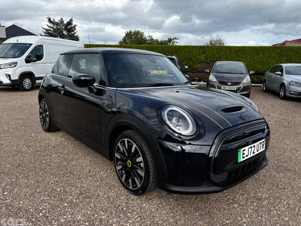 Mini Electric Hatchback, Electric, 2022, Blue