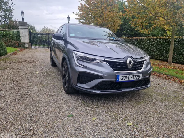 Renault Arkana Hatchback, Petrol, 2023, Grey