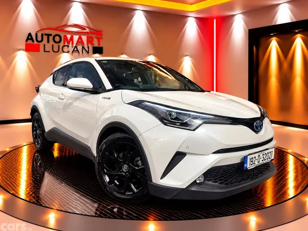 Toyota C-HR SUV, Petrol Hybrid, 2019, White