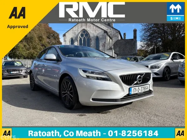 Volvo V40 Hatchback, Diesel, 2017, Grey