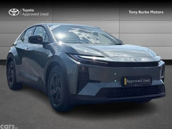 Toyota C-HR SUV, Electric, 2026, Grey