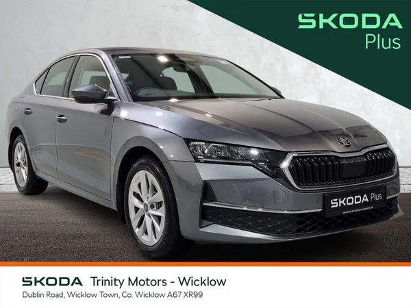 Skoda Octavia Saloon, Petrol, 2026, Grey
