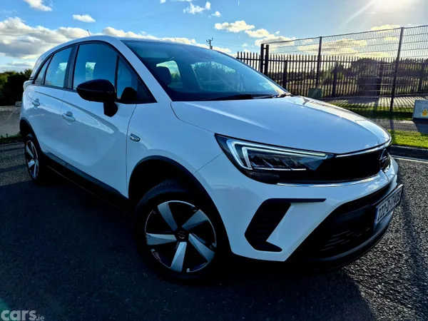 Opel Crossland SUV, Diesel, 2022, White