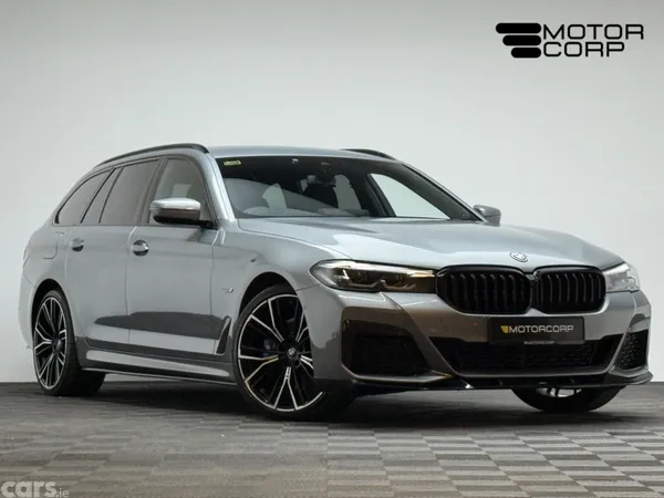 BMW 5-Series Estate, Petrol Plug-in Hybrid, 2024, Grey