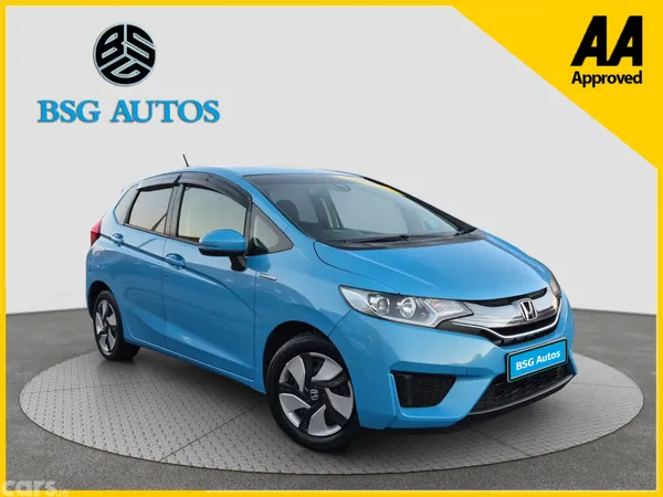Honda Fit Hatchback, Petrol Hybrid, 2015, Blue