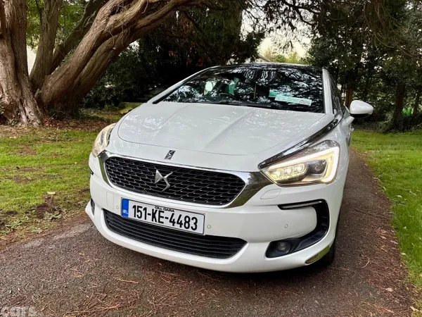 DS Automobiles DS 5 Hatchback, Diesel, 2015, White