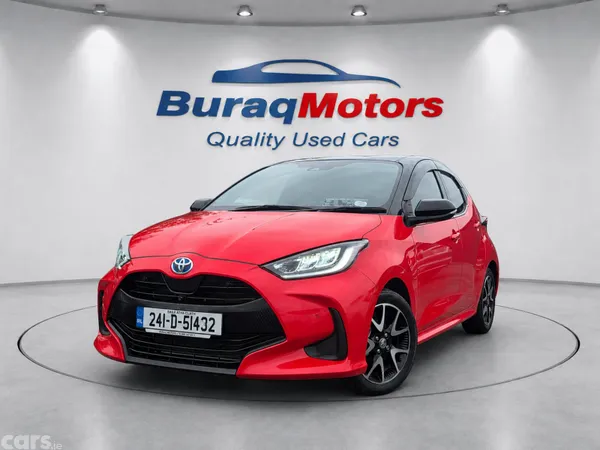 Toyota Yaris Hatchback, Petrol Hybrid, 2024, Red