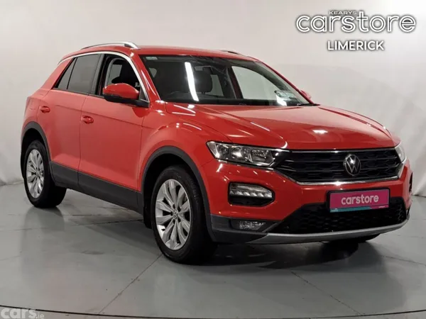 Volkswagen T-Roc SUV, Petrol, 2021, Red