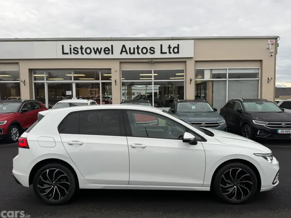 Volkswagen Golf Hatchback, Diesel, 2023, White