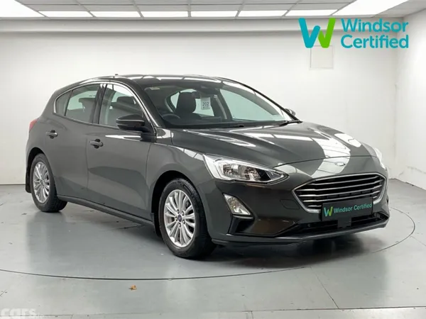 Ford Focus Hatchback, Petrol, 2019, Grey