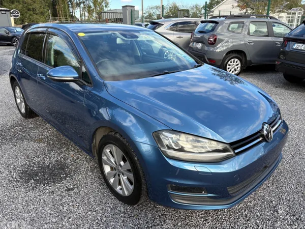 Volkswagen Golf Hatchback, Petrol, 2015, Blue
