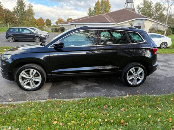 Skoda Karoq SUV, Diesel, 2018, Black