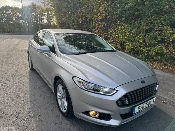 Ford Mondeo Hatchback, Diesel, 2015, Silver