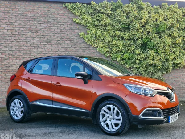 Renault Captur Hatchback, Petrol, 2016, Orange