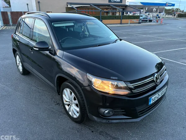 Volkswagen Tiguan SUV, Diesel, 2014, Black