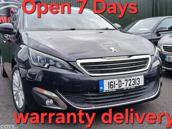 Peugeot 308 Hatchback, Petrol, 2016, Navy