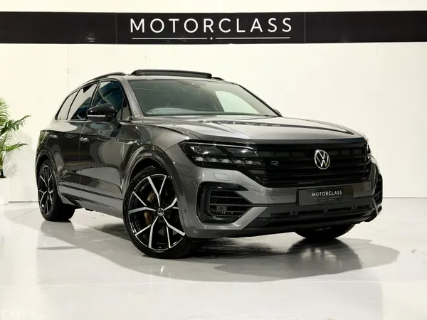 Volkswagen Touareg SUV, Petrol Plug-in Hybrid, 2023, Grey