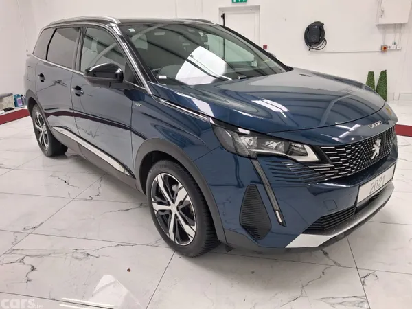 Peugeot 5008 SUV, Diesel, 2021, Blue