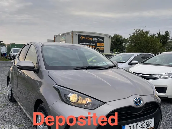 Toyota Yaris Hatchback, Petrol Hybrid, 2021, Brown
