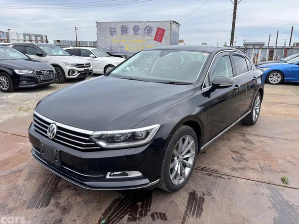 Volkswagen Passat Saloon, Diesel, 2020, Black