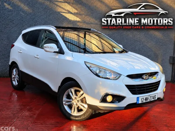 Hyundai ix35 SUV, Diesel, 2012, White
