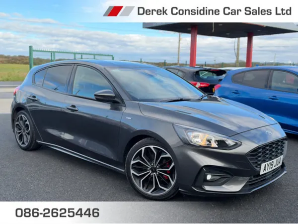 Ford Focus Hatchback, Diesel, 2019, Grey