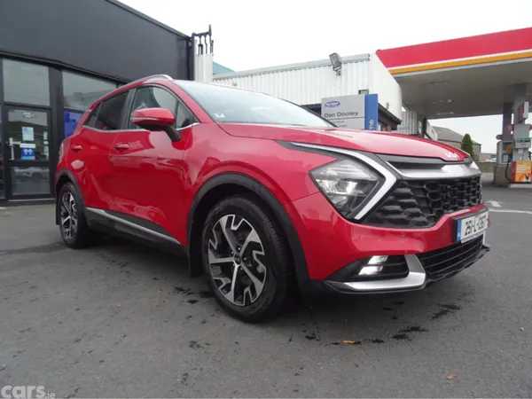 Kia Sportage MPV, Diesel, 2025, Red