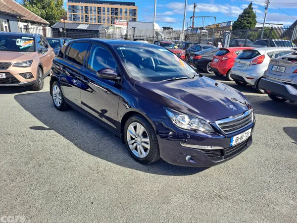 Peugeot 308 Hatchback, Diesel, 2018, Blue
