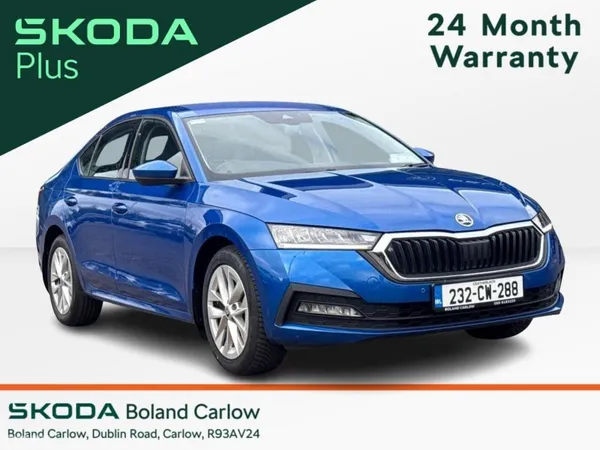 Skoda Octavia Saloon, Petrol, 2023, Blue