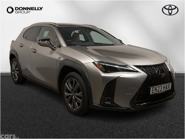 Lexus UX Hatchback, 2023, Silver