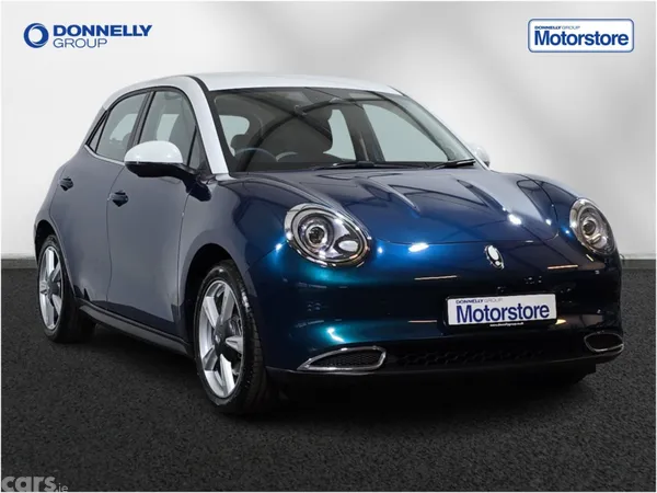 Other Other Hatchback, Electric, 2022, Green