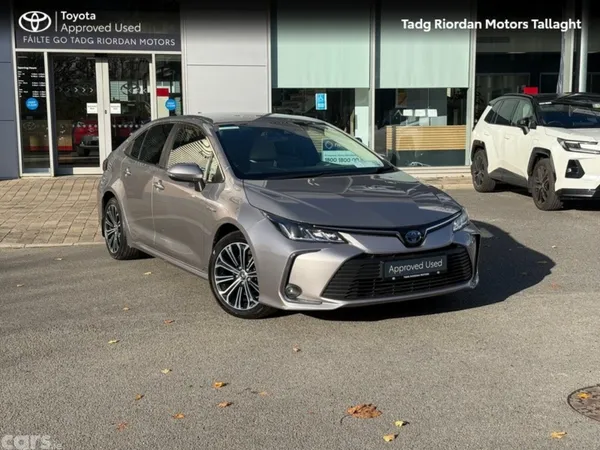 Toyota Corolla Saloon, Petrol Hybrid, 2022, Grey
