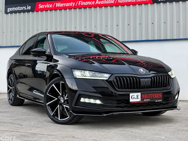Skoda Octavia Saloon, Diesel, 2023, Black