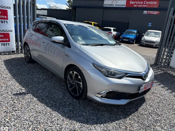 Toyota Auris Hatchback, Petrol Hybrid, 2017, Silver