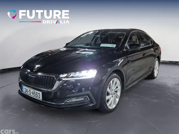 Skoda Octavia Hatchback, Diesel, 2024, Black