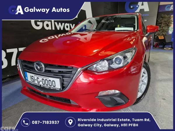Mazda Mazda3 Hatchback, Petrol, 2015, Red