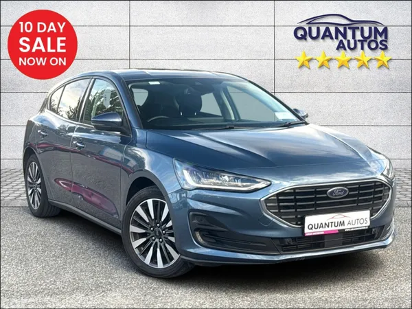 Ford Focus Hatchback, Petrol, 2024, Blue