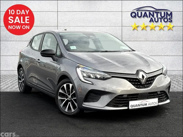 Renault Clio Hatchback, Petrol, 2023, Grey