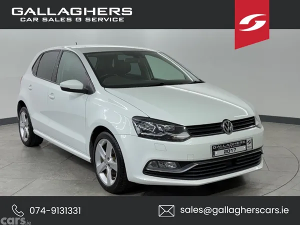 Volkswagen Polo Hatchback, Petrol, 2017, White