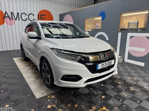 Honda Vezel SUV, Petrol, 2017, White