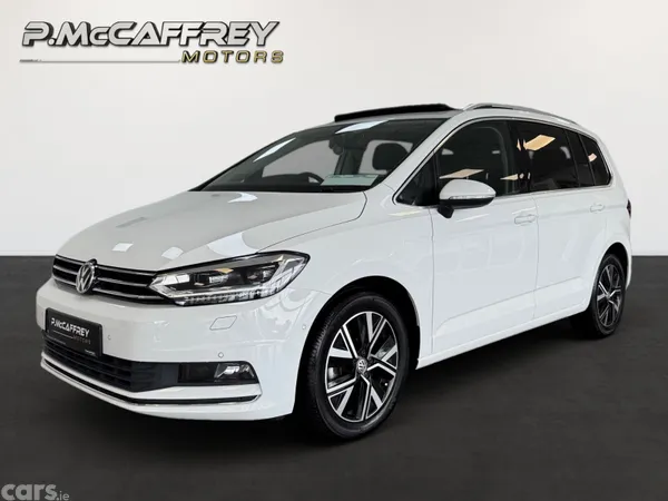 Volkswagen Touran MPV, Diesel, 2020, White