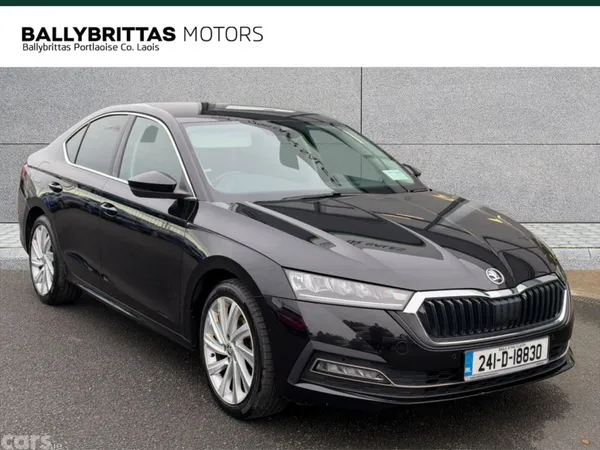 Skoda Octavia Saloon, Diesel, 2024, Black