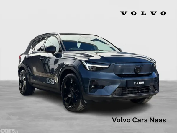 Volvo EX40 SUV, Electric, 2026, Blue