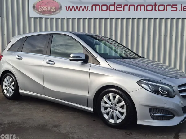 Mercedes-Benz B-Class MPV, Petrol, 2016, Silver